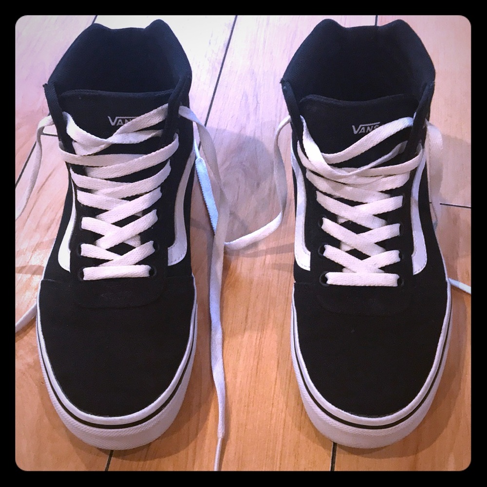 Vans Off the Wall black high tops. Women’s size 8.